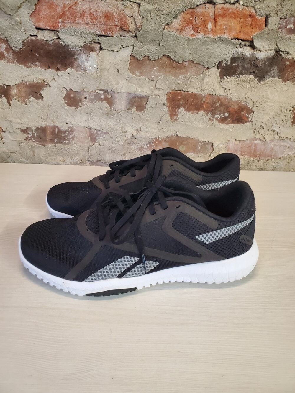 Reebok Mens Flexagon Running Shoes 11 Black White Athletic Training